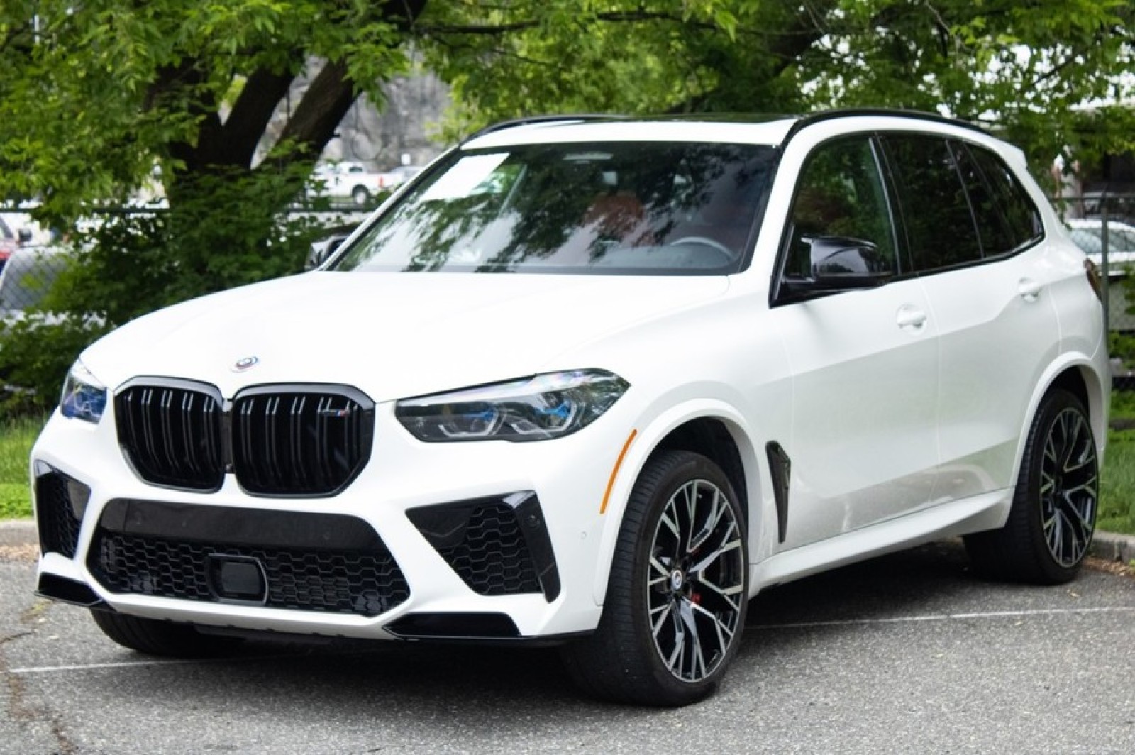 Vehicle image 1 of 76