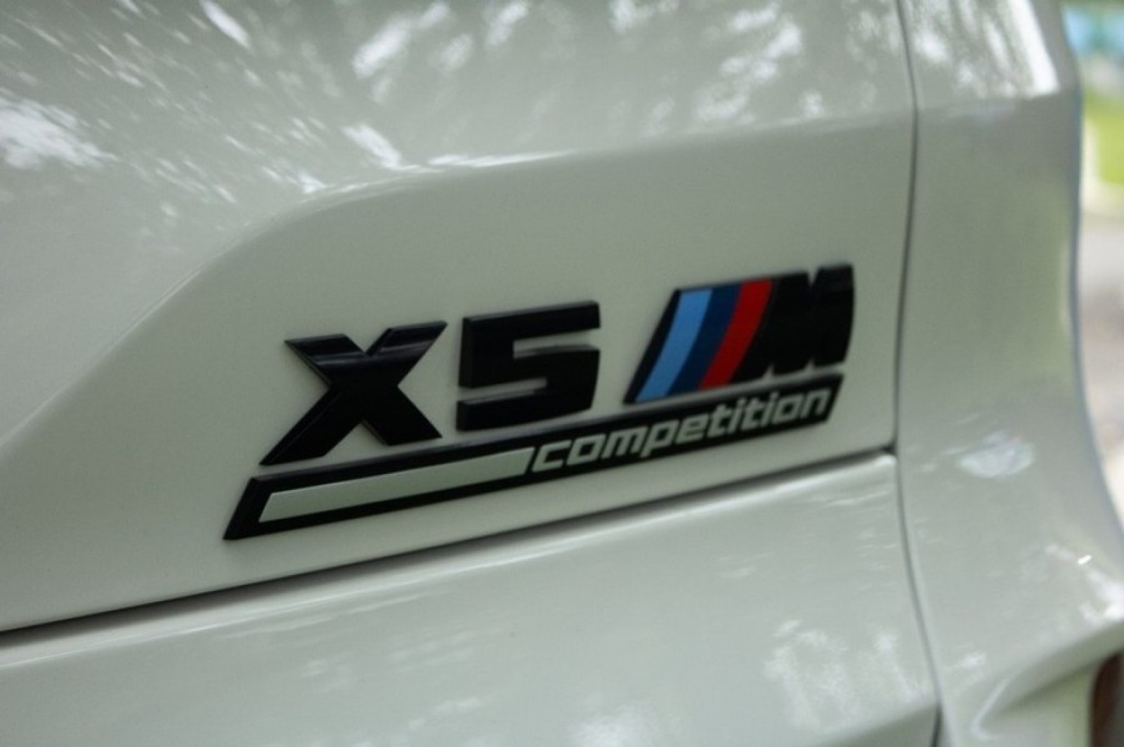 Vehicle image 56 of 76