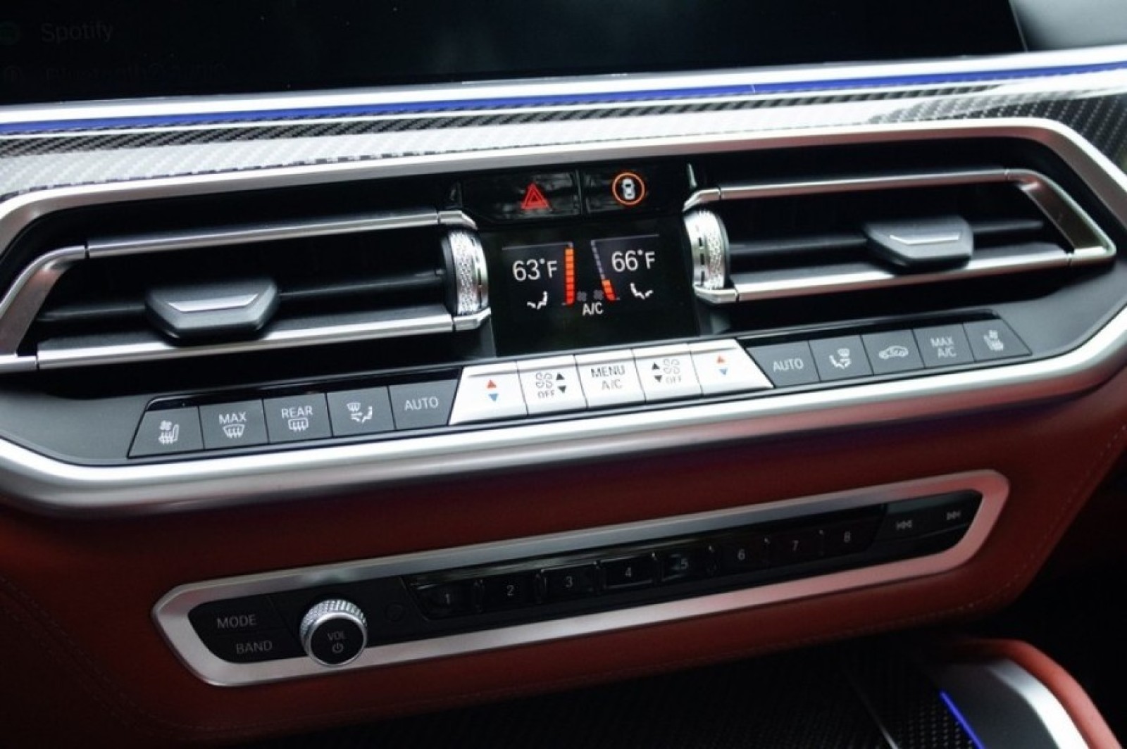 Vehicle image 69 of 76