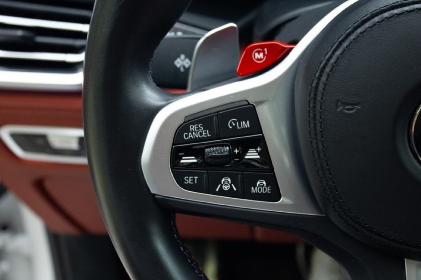 Vehicle image 63 of 76
