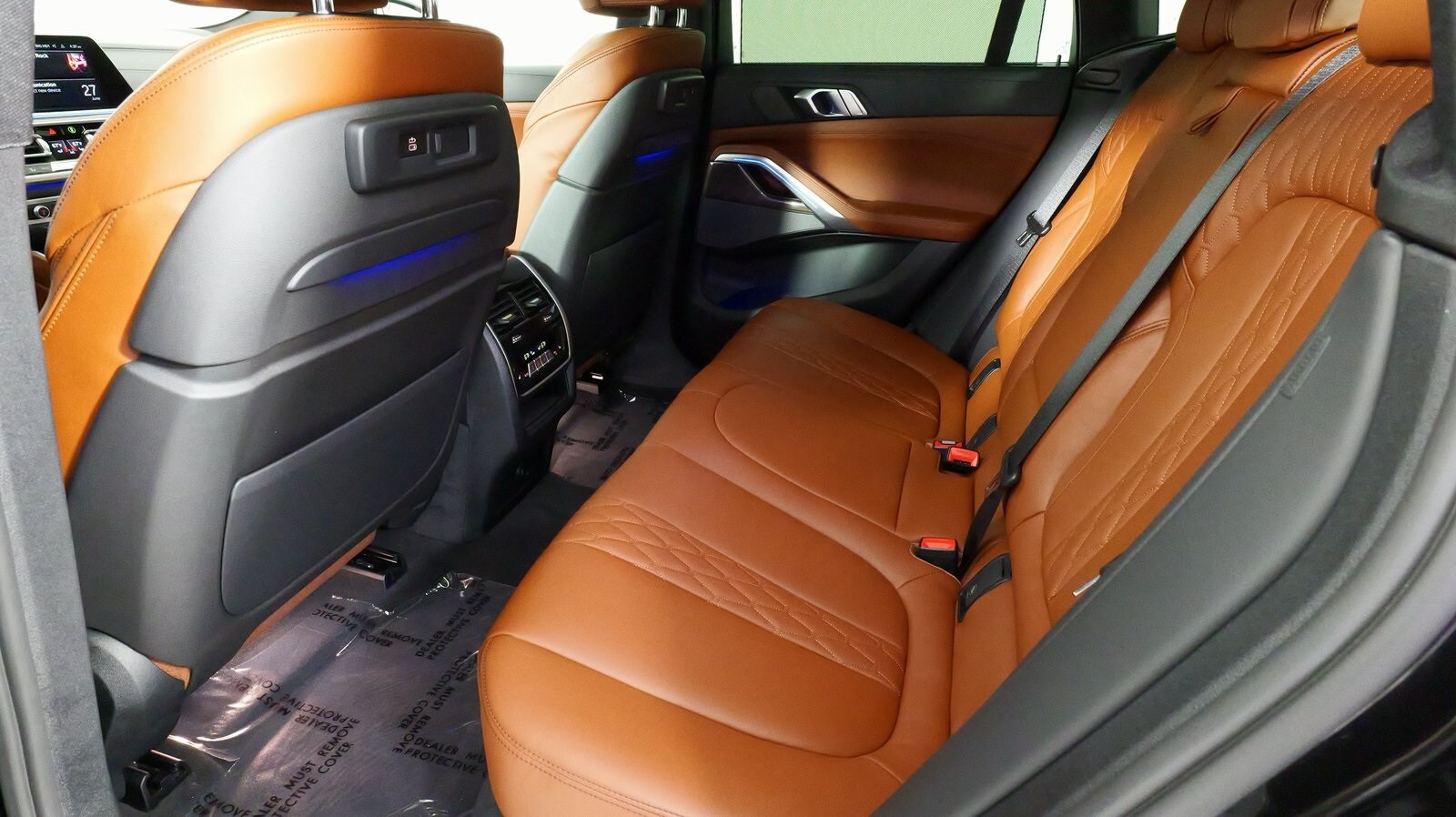 Vehicle image 36 of 86