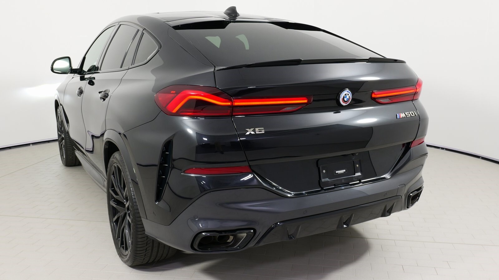 Vehicle image 25 of 86