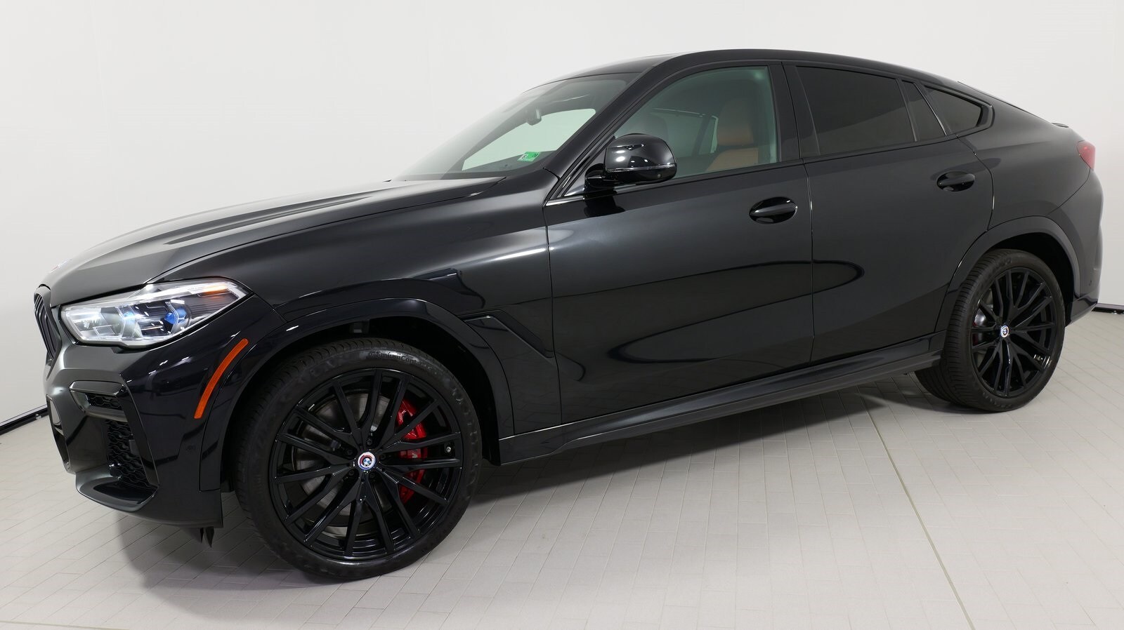 Vehicle image 4 of 86