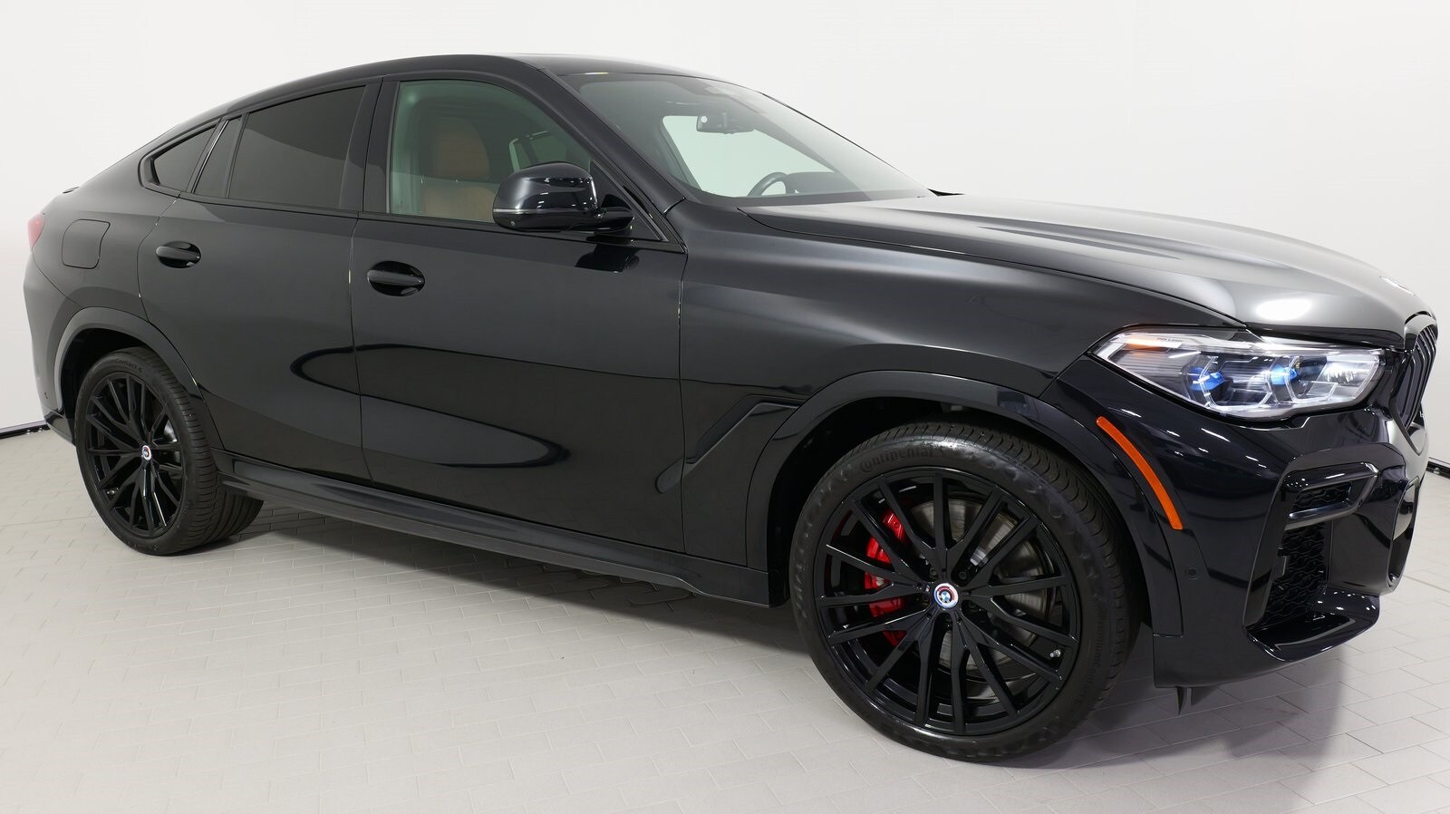 Vehicle image 14 of 86