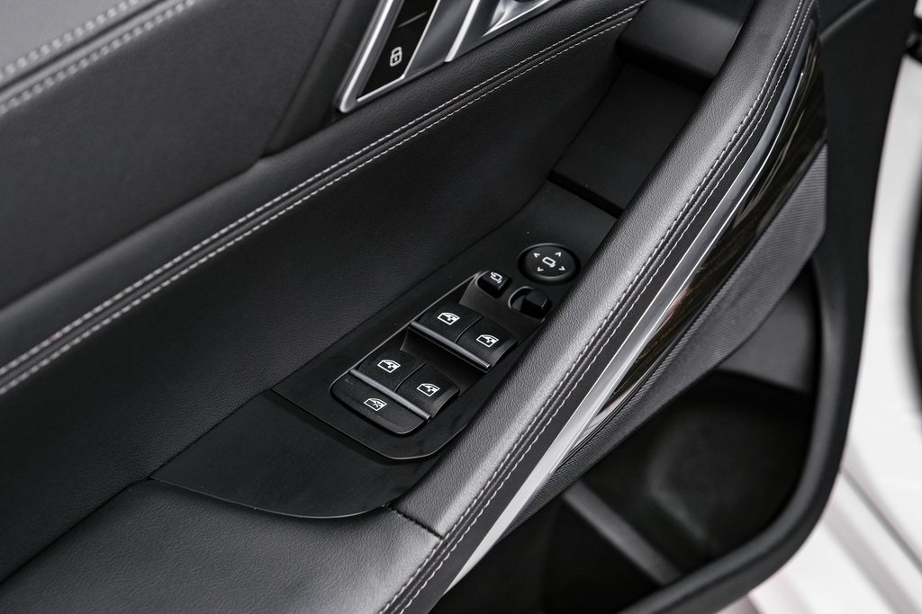 Vehicle image 36 of 53
