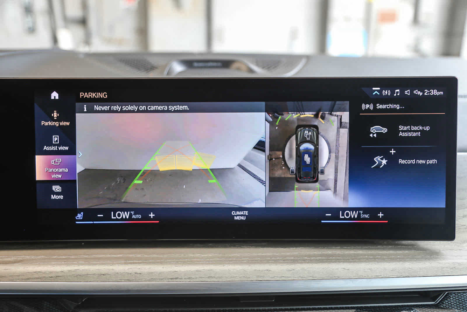 Vehicle image 26 of 29