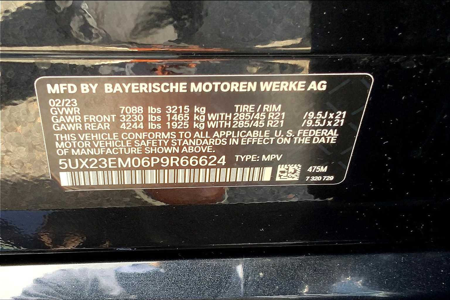 Vehicle image 22 of 30