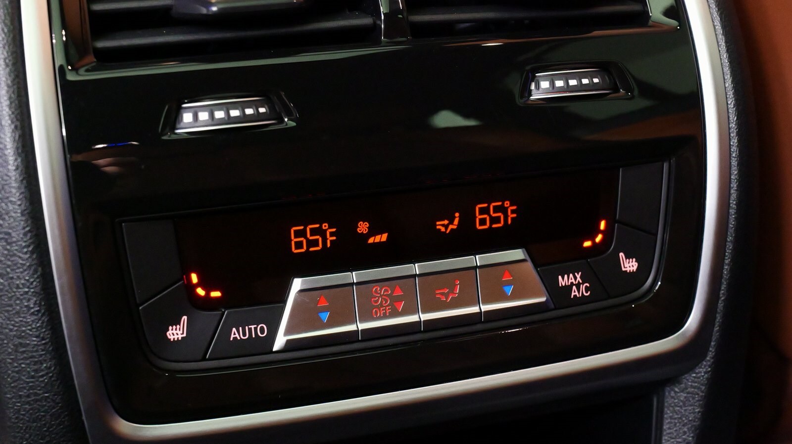 Vehicle image 74 of 95
