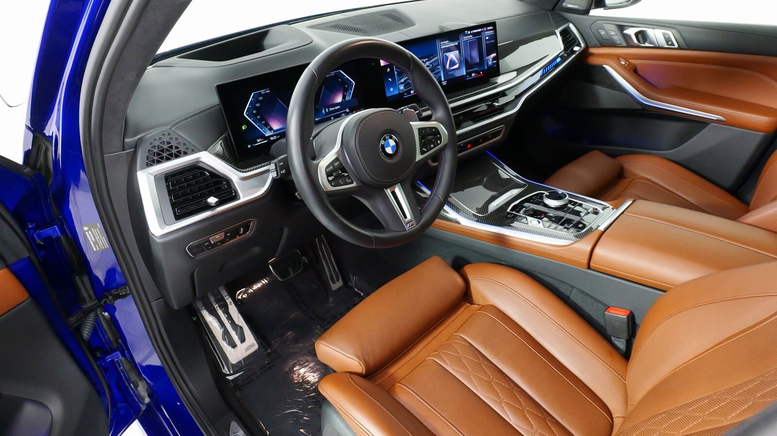 Vehicle image 49 of 95