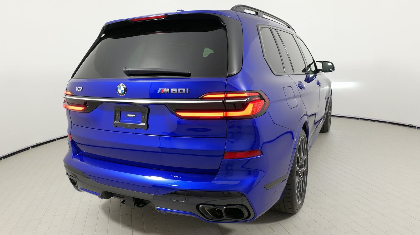 Vehicle image 20 of 95
