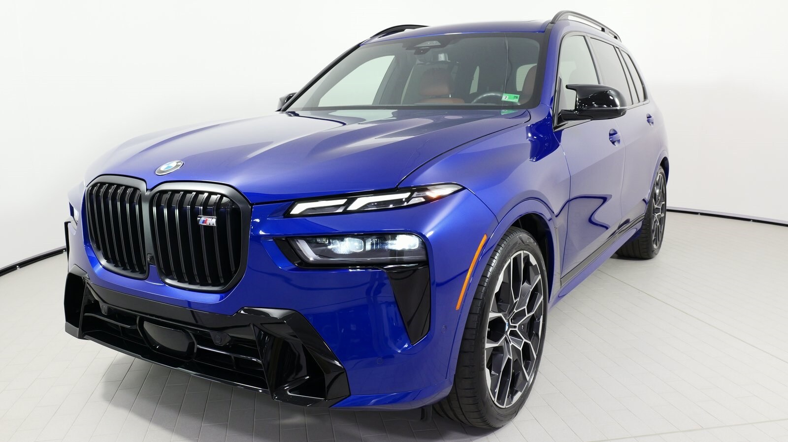 Vehicle image 7 of 95