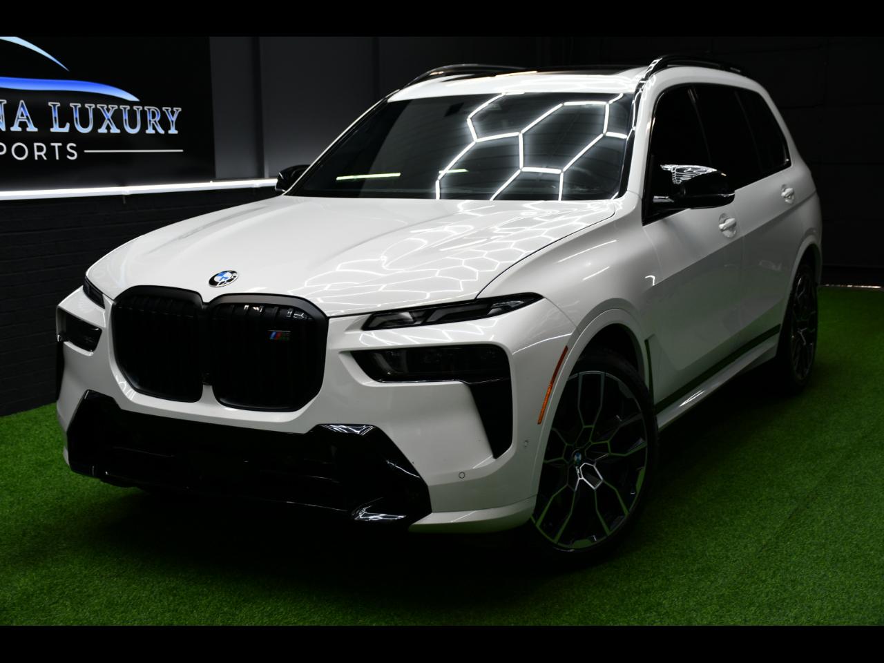 2023 BMW X7 M60i Image 1 of 55