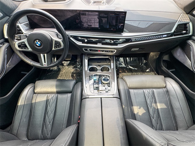 Vehicle image 26 of 51