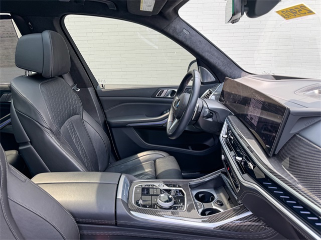 Vehicle image 42 of 51