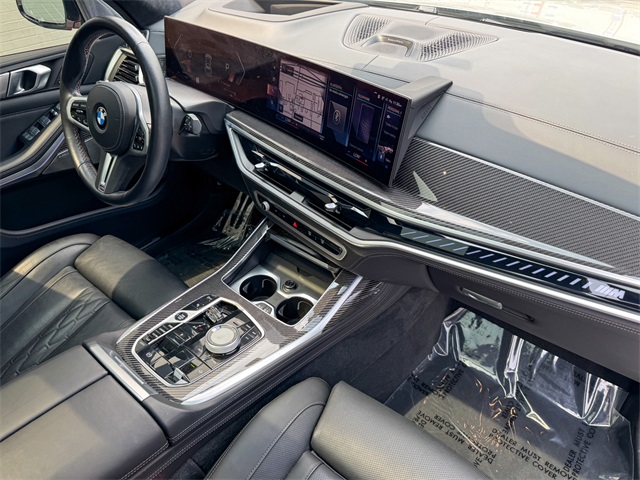 Vehicle image 24 of 51