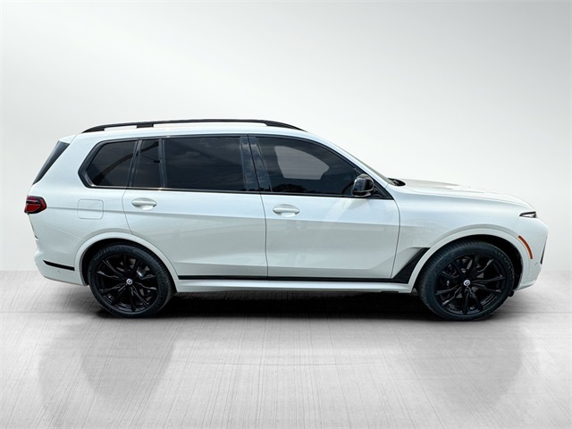 Vehicle image 5 of 51