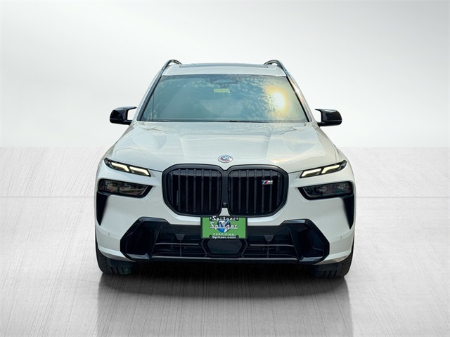Vehicle image 2 of 51