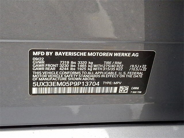 Vehicle image 29 of 33