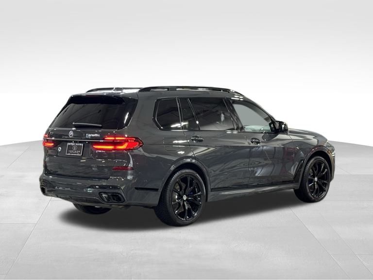Vehicle image 6 of 37
