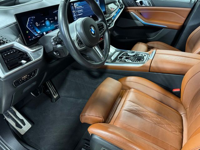 Vehicle image 12 of 37
