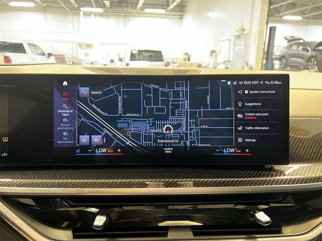 Vehicle image 22 of 33