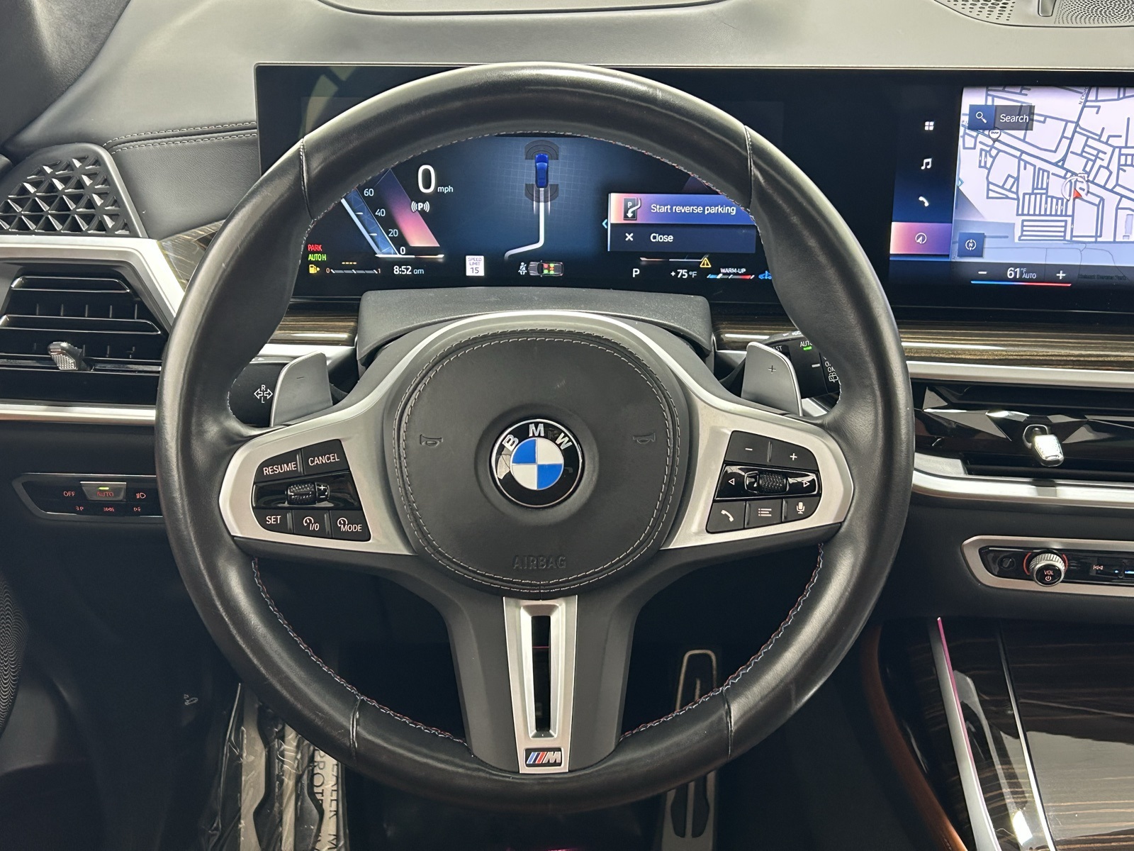Vehicle image 27 of 47