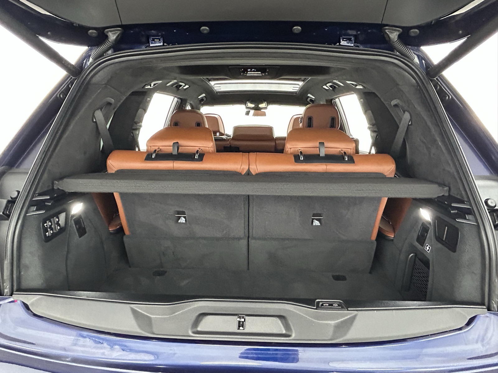 Vehicle image 12 of 47