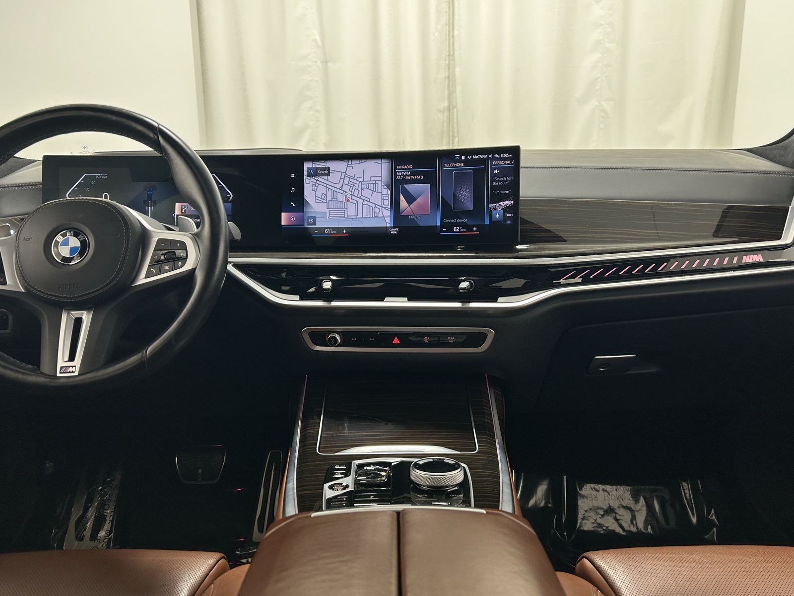 Vehicle image 25 of 47