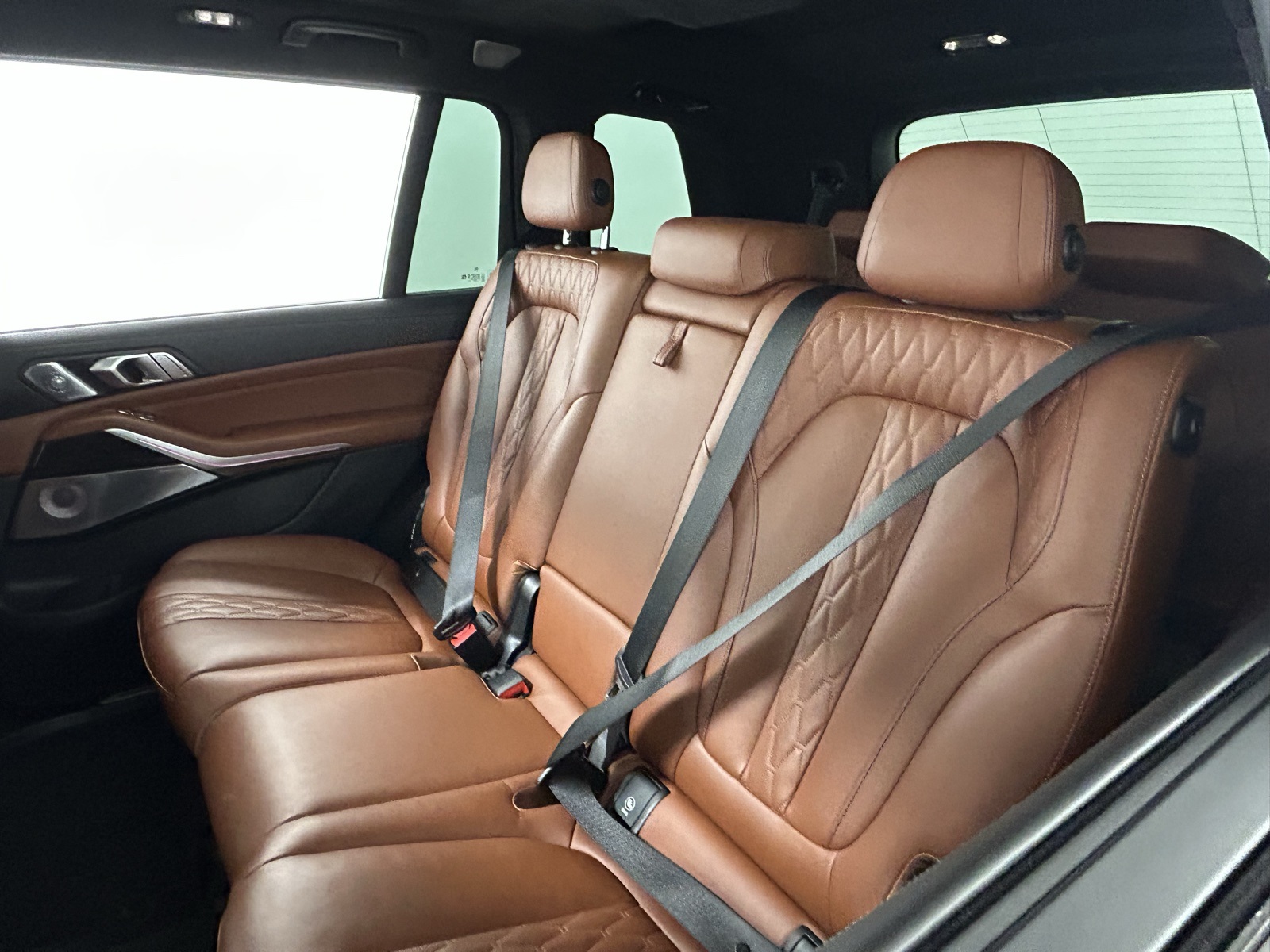 Vehicle image 16 of 47