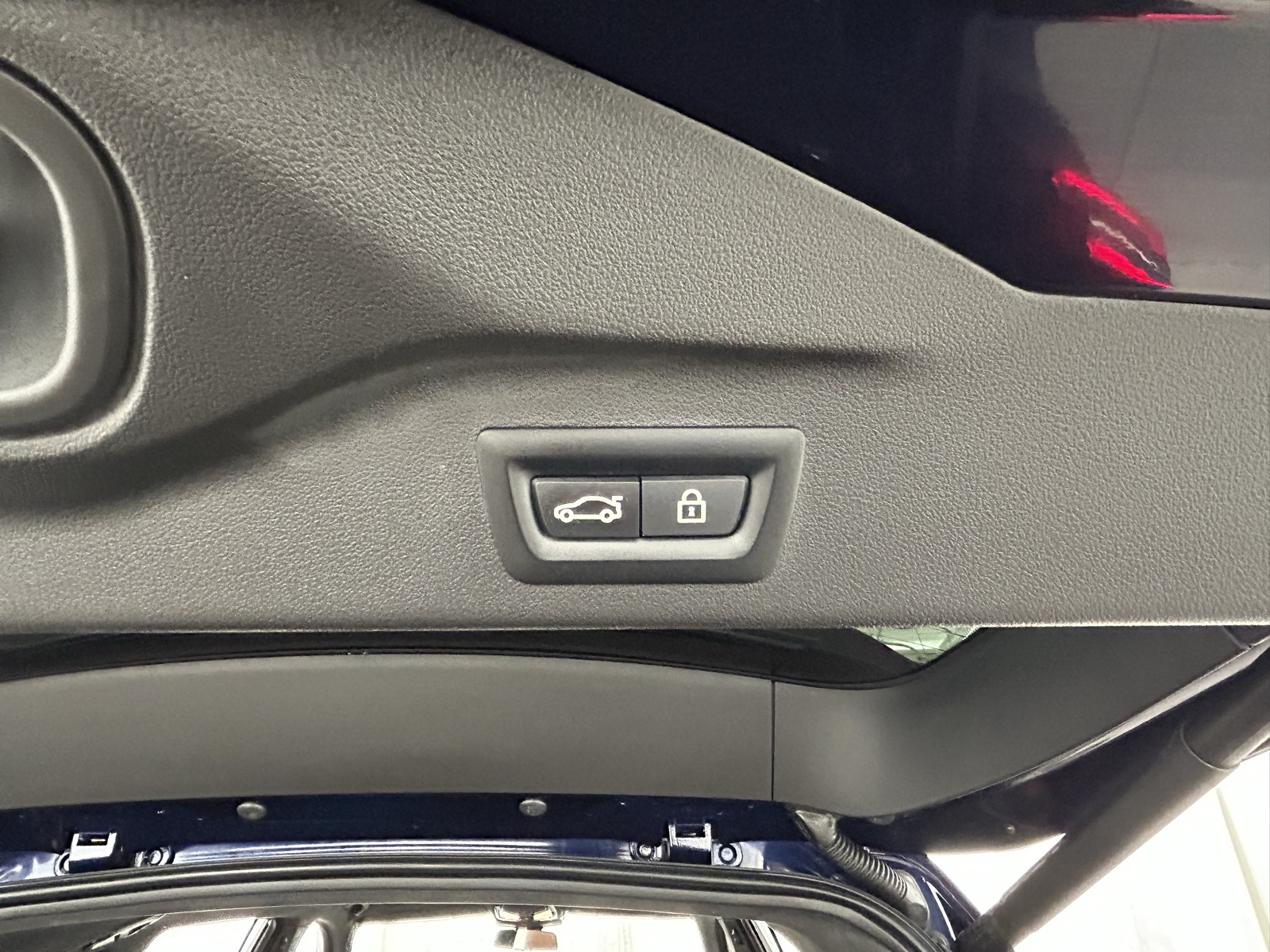 Vehicle image 45 of 47