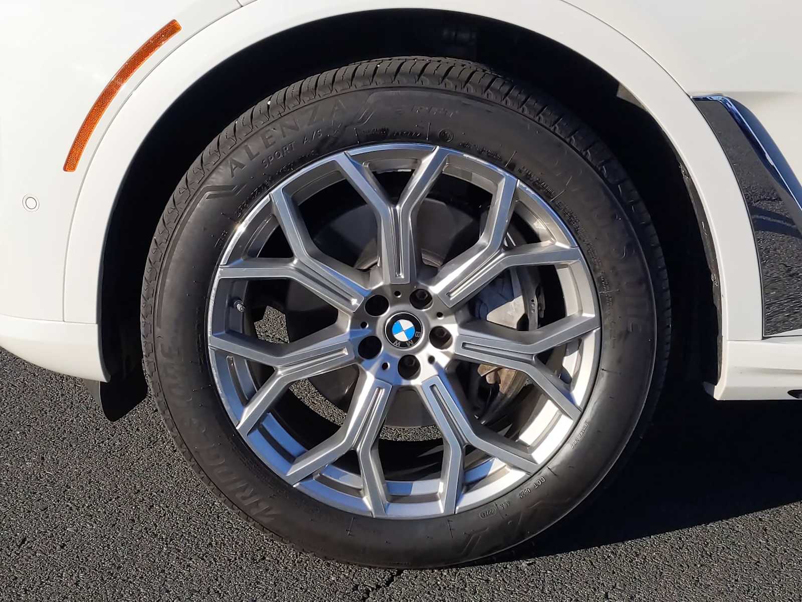 Vehicle image 5 of 30