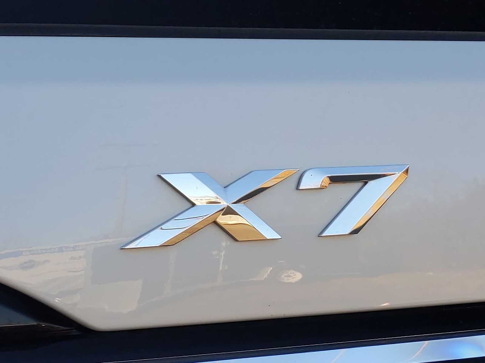 Vehicle image 4 of 30