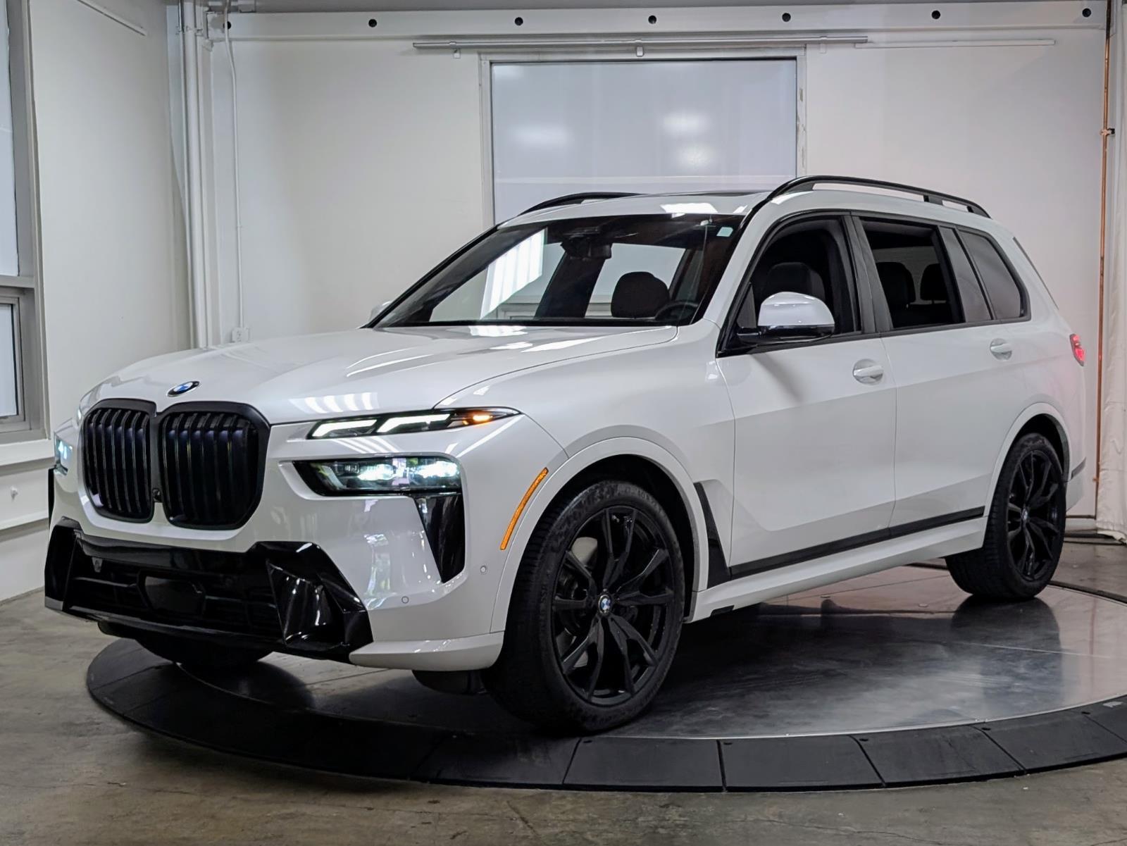 Vehicle image 1 of 44