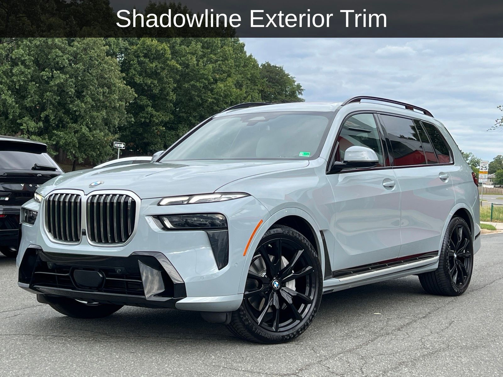 2023 BMW X7 xDrive40i Image 1 of 34