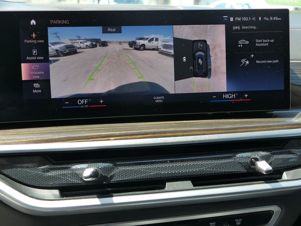 Vehicle image 20 of 30