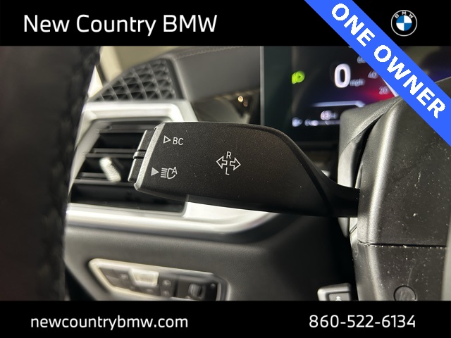 Vehicle image 20 of 32