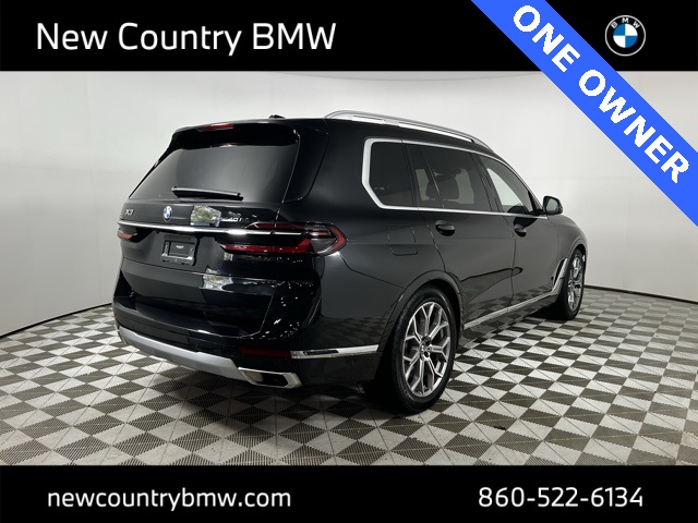 Vehicle image 5 of 32
