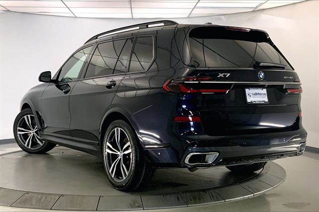 Vehicle image 6 of 33