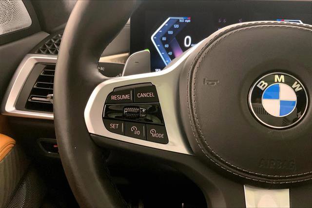 Vehicle image 33 of 33
