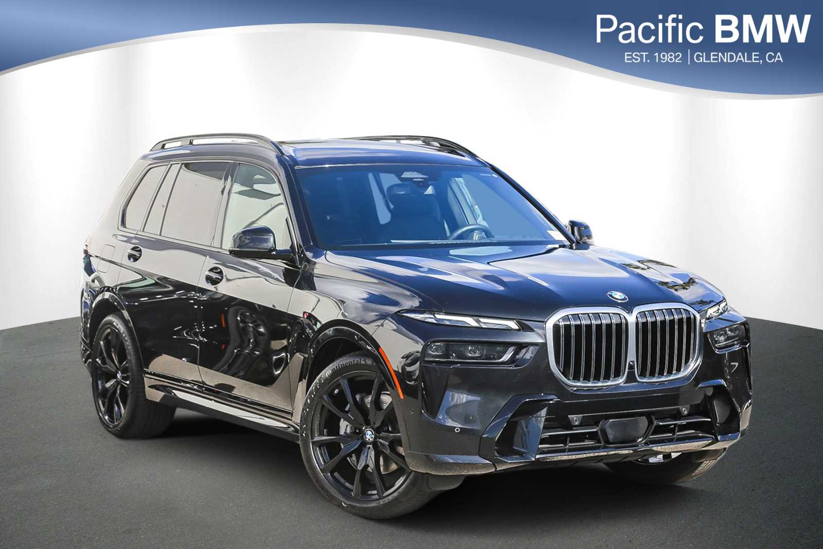 Vehicle image 3 of 24
