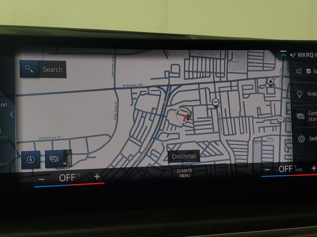 Vehicle image 18 of 25