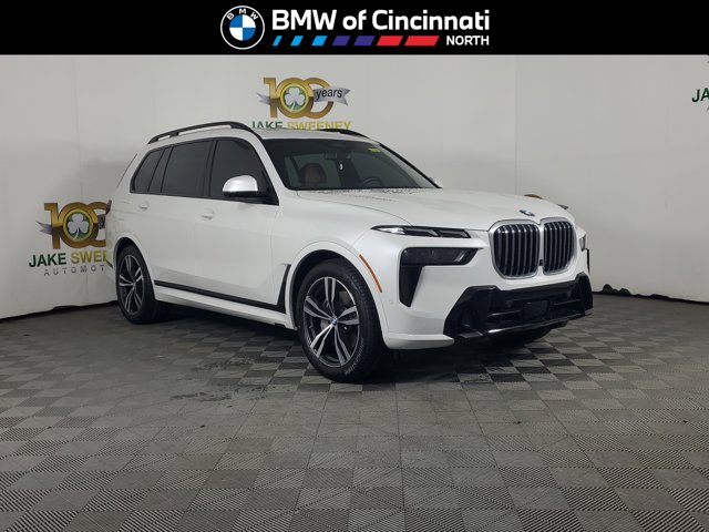 Vehicle image 3 of 25