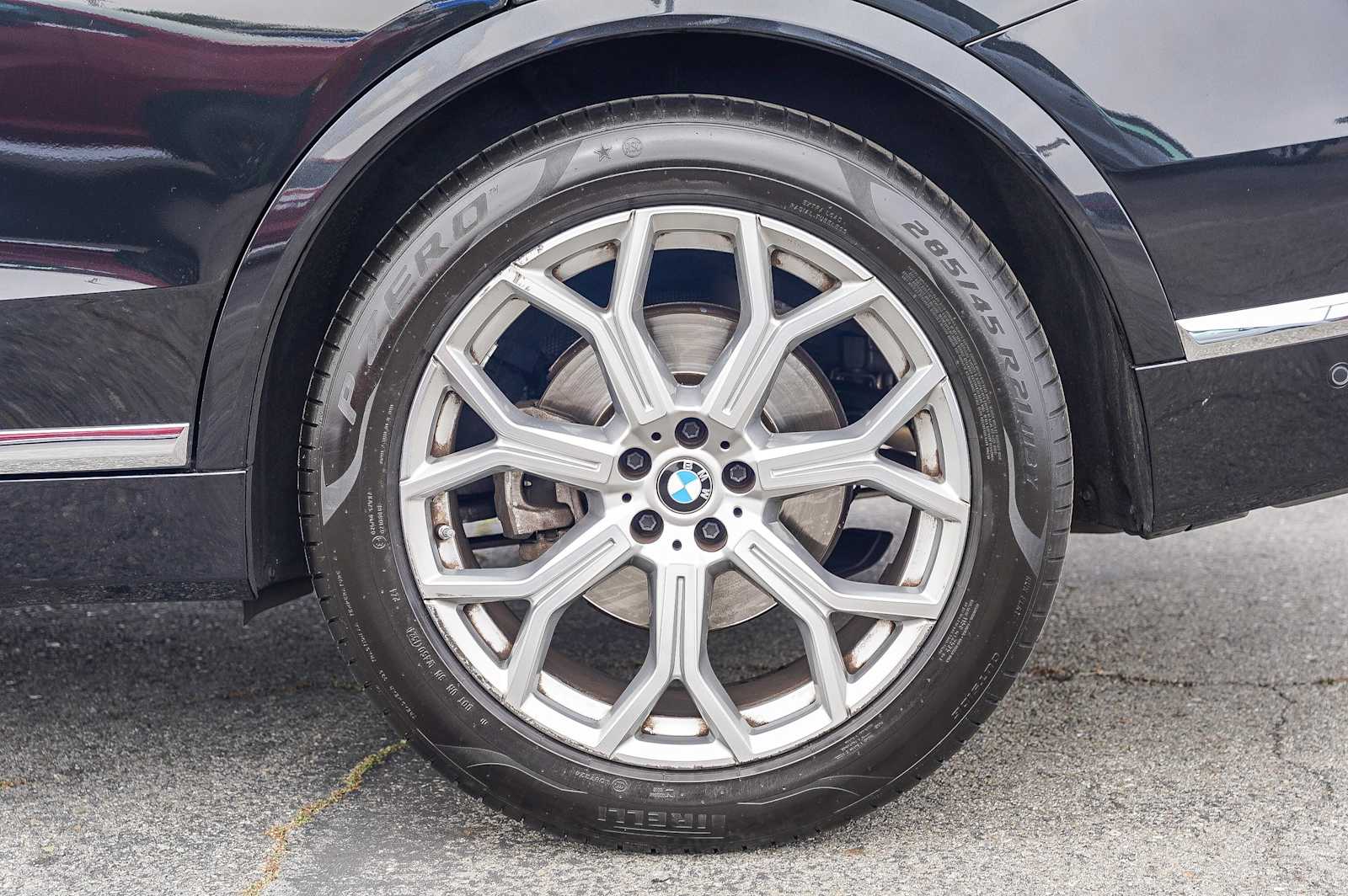 Vehicle image 9 of 31