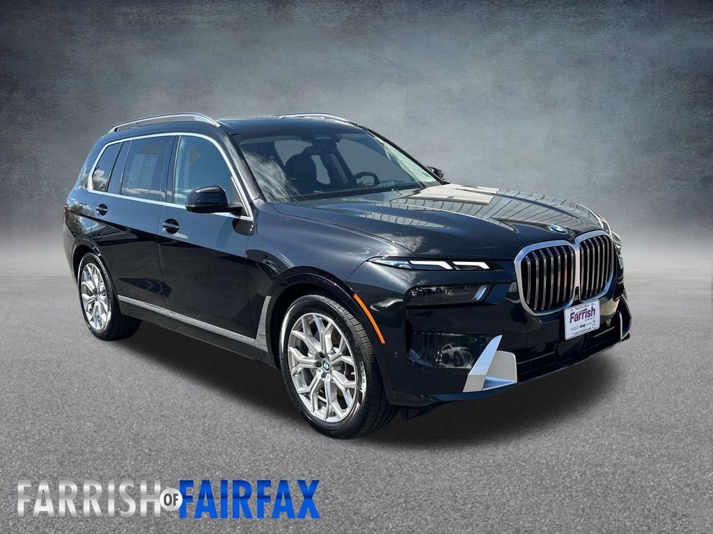 Vehicle image 5 of 29