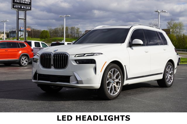 Vehicle image 1 of 28
