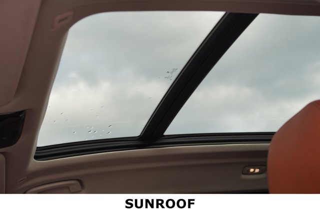 Vehicle image 28 of 28