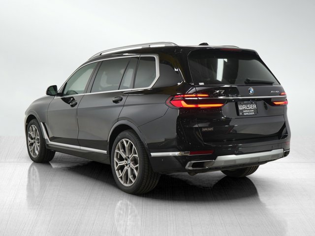 Vehicle image 7 of 30