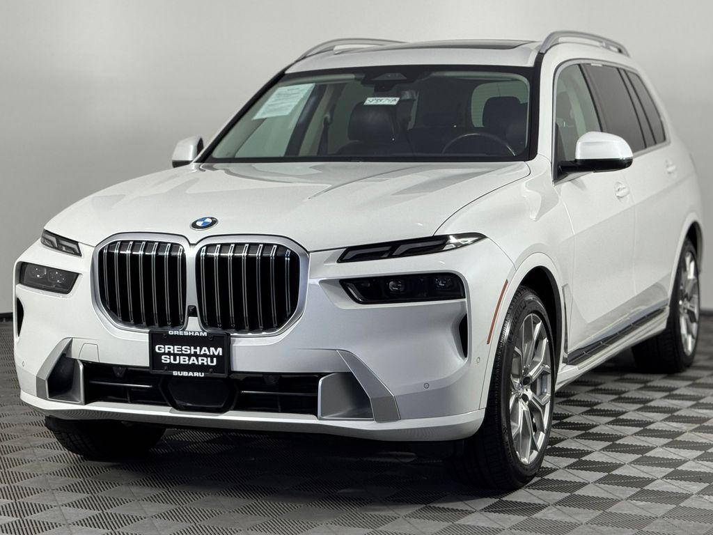 2023 BMW X7 xDrive40i Image 1 of 58