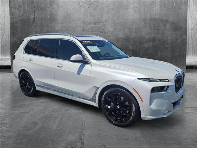 Vehicle image 3 of 25