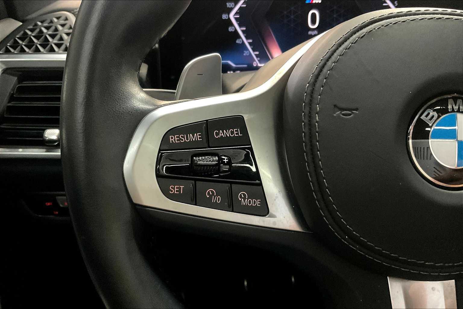 Vehicle image 18 of 35